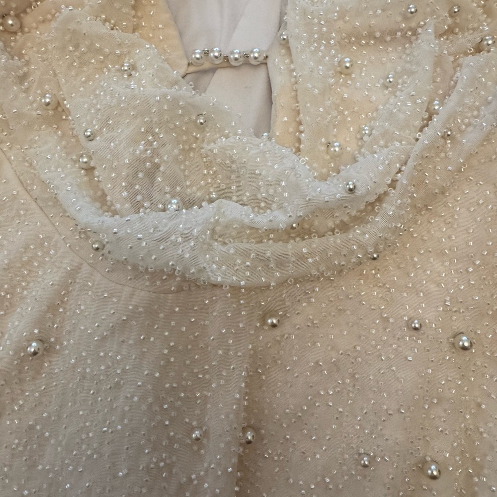 Oh Polly Versailles Deep Plunge Embellished Mini Dress White Pearl Sz 8 - Picture 5 of 10